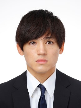 悪印象な証明写真の例