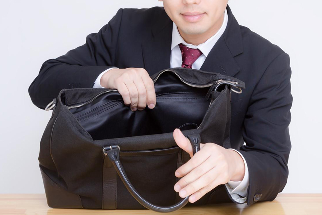 就活用カバンの三原則！