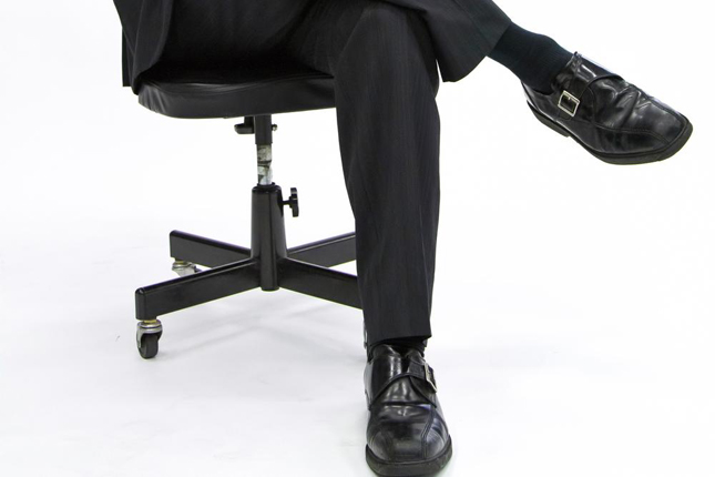 スーツにあう靴下の色とは？＠就活