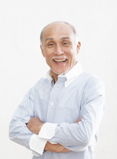 肖像シニア男性リサイズ