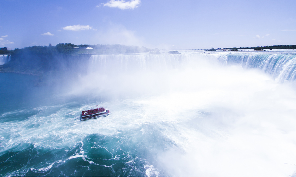 カナダ　写真　規定