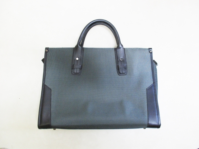 72ab5fa5b81236a4235c44c6e6deedcc_s