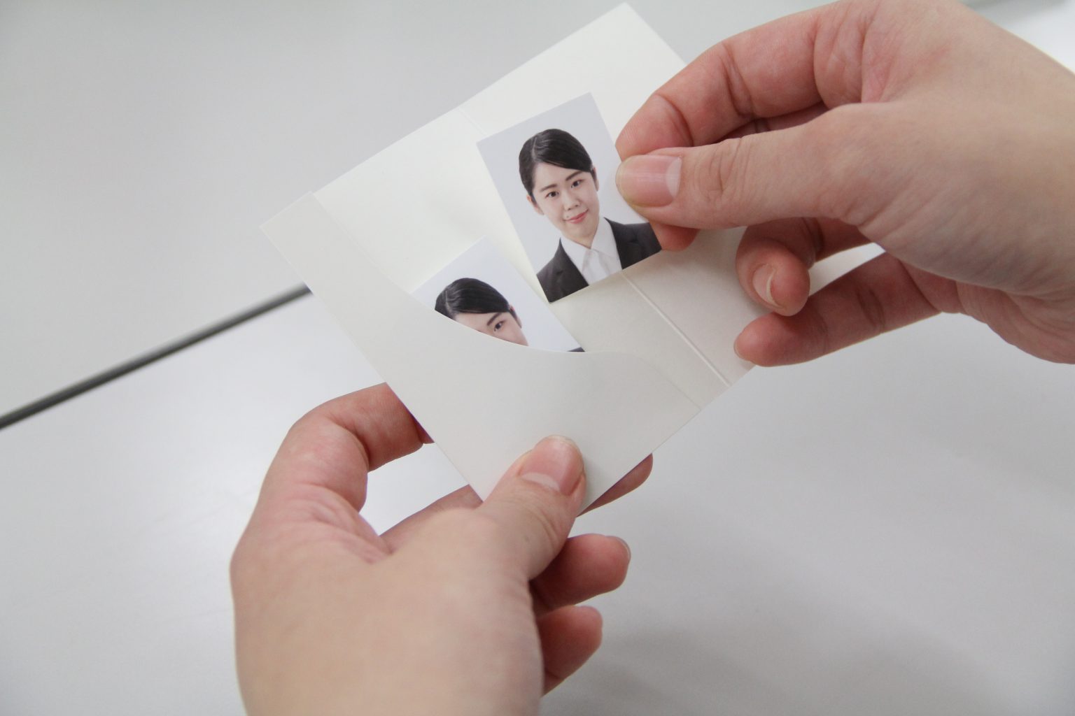 なぜ、就活用証明写真が大切なのか？