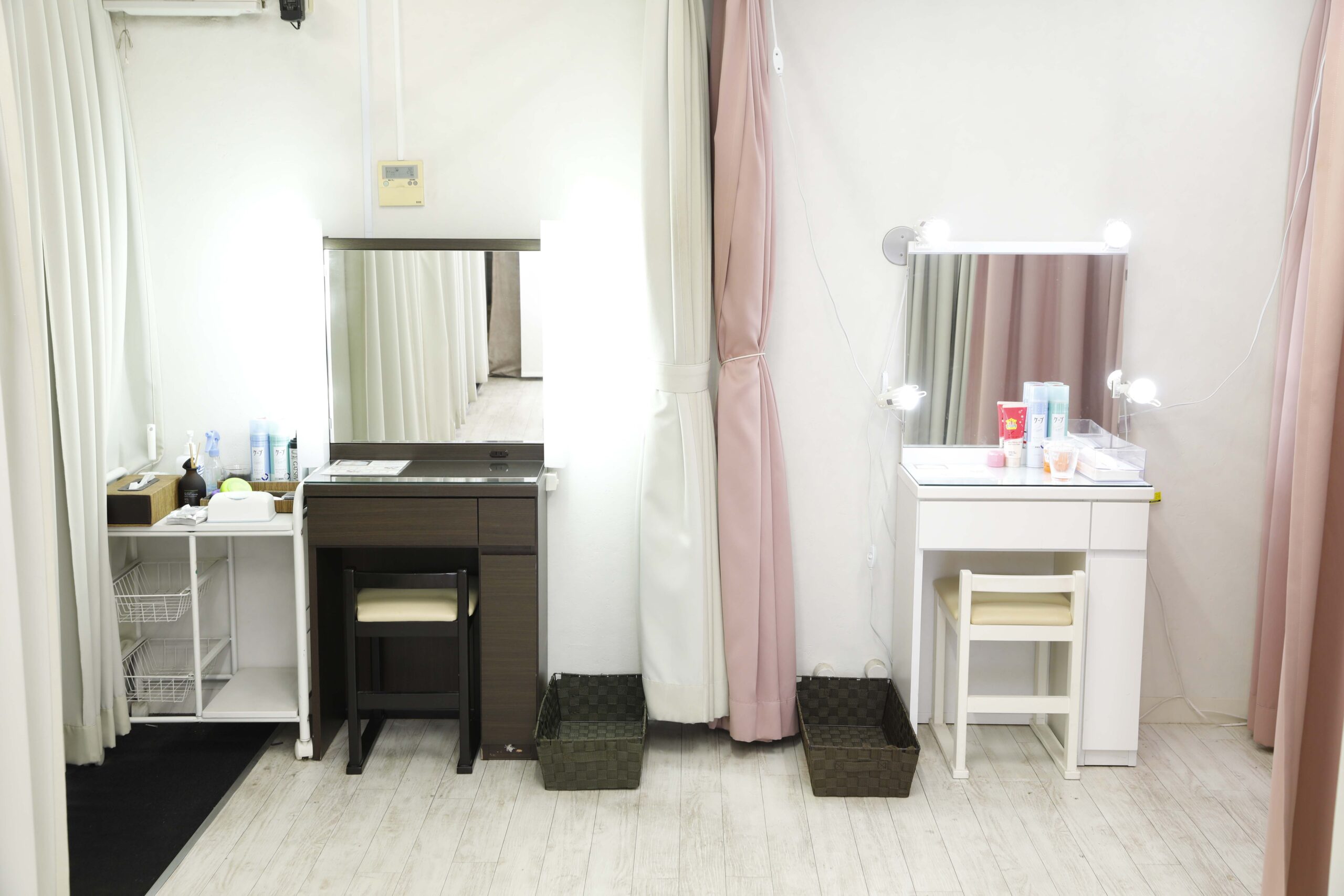 スタジオ728秋葉原ドレッサー