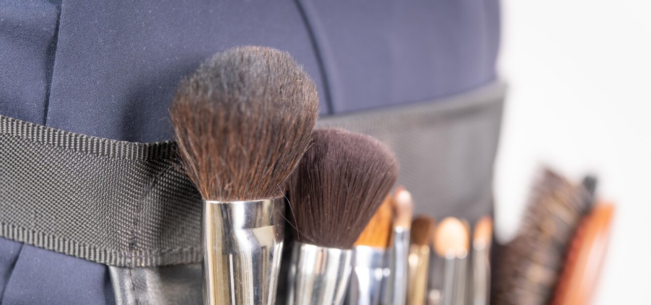 メイクブラシ