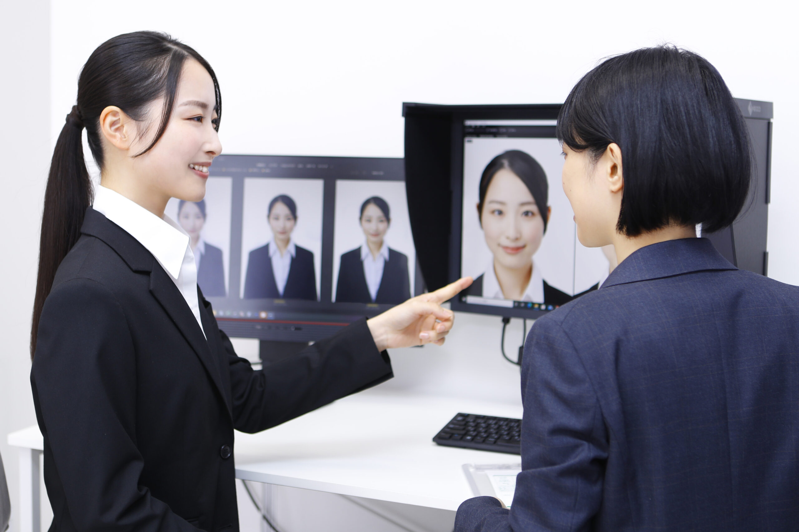 1番綺麗に撮れた就活写真を選ぶ