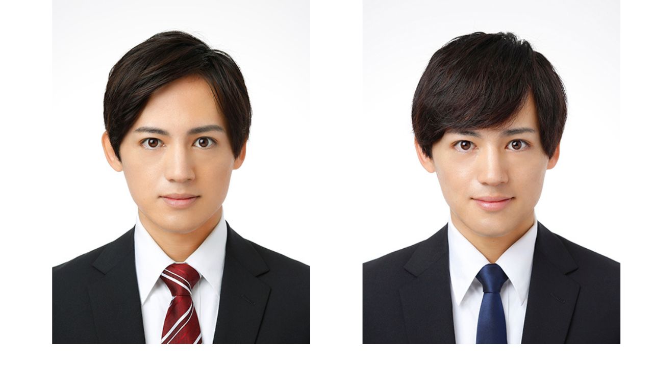 エンジのレジメンタルと紺のレジメンタル

