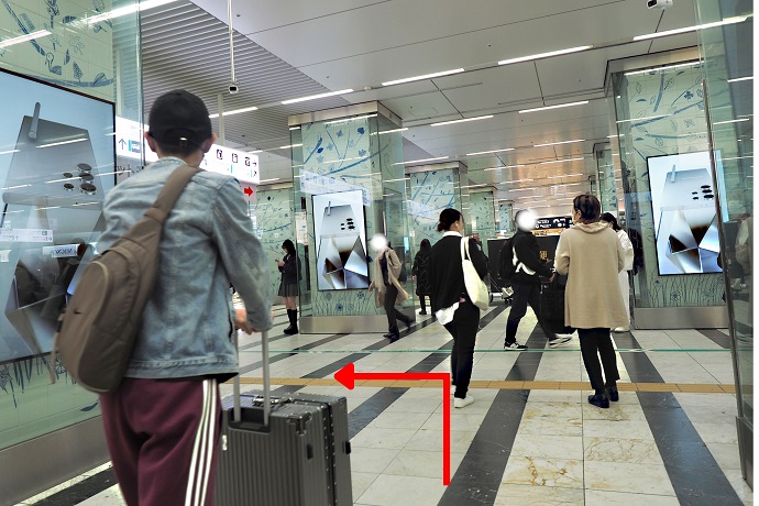 博多口へ向かいます