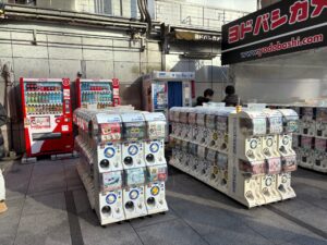 秋葉原証明写真機4_ﾖﾄﾞﾊﾞｼ入口横1