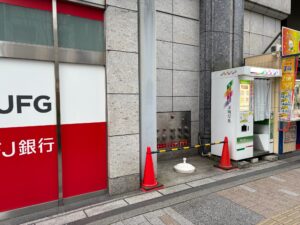 秋葉原証明写真機3_ﾖﾄﾞﾊﾞｼ北宝くじ売り場横1