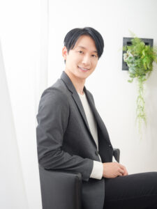 ナチュラルなプロフィール写真